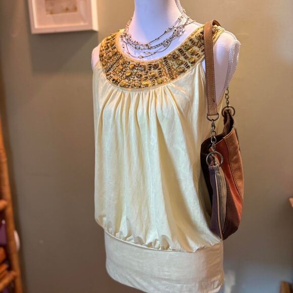 A. Byer - yellow y2k sleeveless top with stone embellished collar/neckline M - Picture 3 of 7
